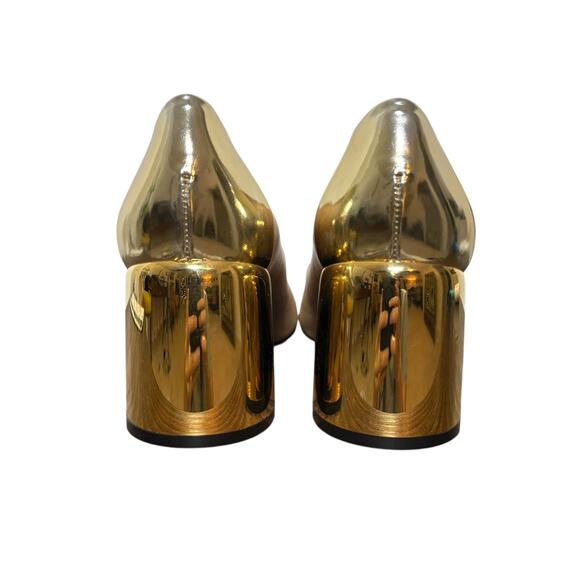 Casadei NWOB Cap Toe Pumps Black & Beige - Gold Block Heels Size 36.5 - Picture 3 of 8